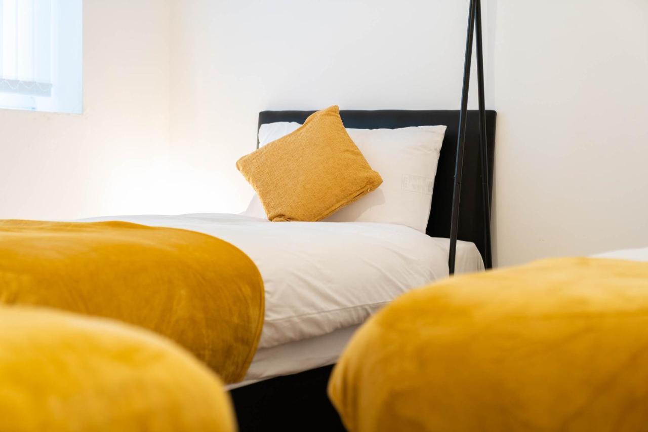 Two Bedroom Apartment-One Choice Stays- Jewellery Quarter Бирмингам Екстериор снимка